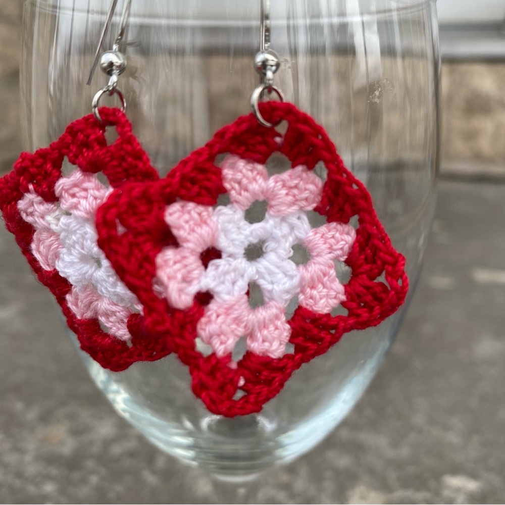 Red & Pink Crochet Granny Square Earrings - Picture 6 of 7